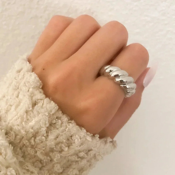 925 Sterling Silver Croissant Ring Statement Ring Chunky Thick Ring - Picture 6 of 13